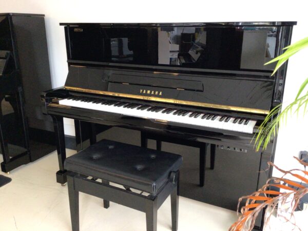 Yamaha Silent U100SX