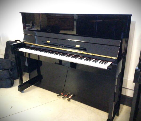 Kawai ouvert