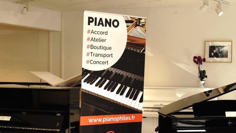 PIANOPHILES KAKEMONO